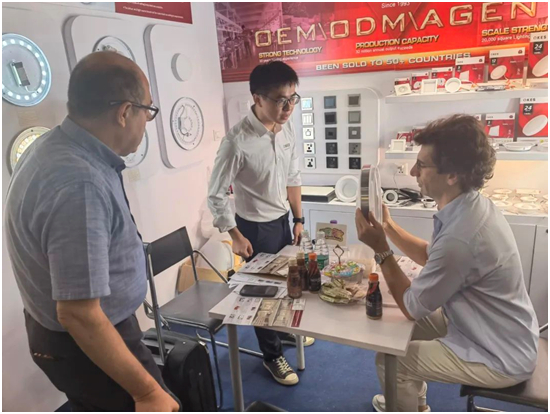 澳克士智能(néng)照(zhào)明(míng)丨香港秋季國(guó)際照(zhào)明(míng)展活動完美(měi)收官