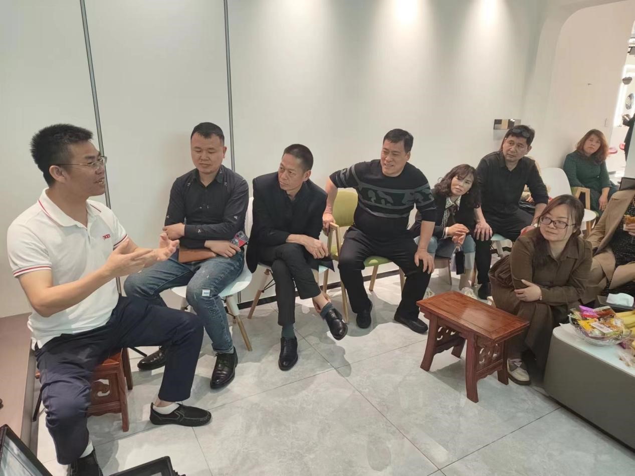 澳克士智能(néng)邵東(dōng)交流會(huì):探索智能(néng)照(zhào)明(míng)新篇章(zhāng)