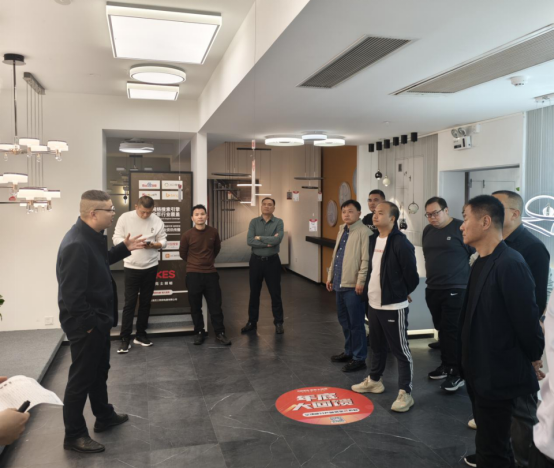 澳克士智能(néng)照(zhào)明(míng)核心運營商齊聚中山(shān),共謀2024發展新篇章(zhāng)